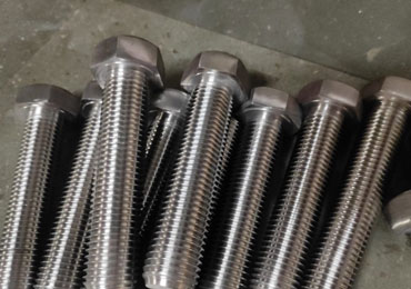 Duplex & Super Duplex Fasteners (2205 / 2507) for Oil & Gas Service